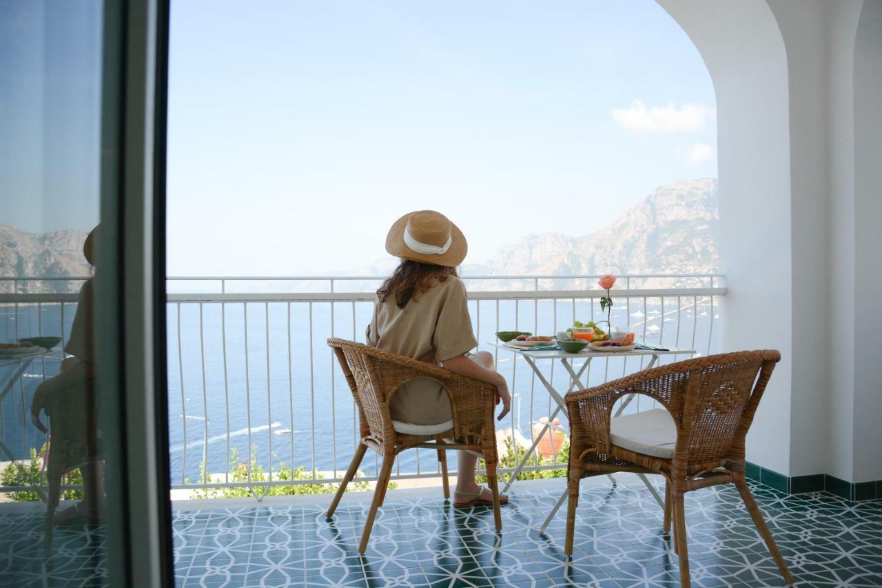 Pezz Pezz Hotel Praiano Bagian luar foto